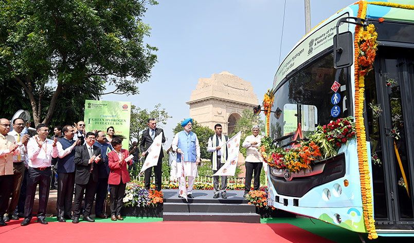 https://electric-vahaninfo.com/tata-motors-delivers-first-hydrogen-fuel-cell-powered-bus-to-indian-oil/